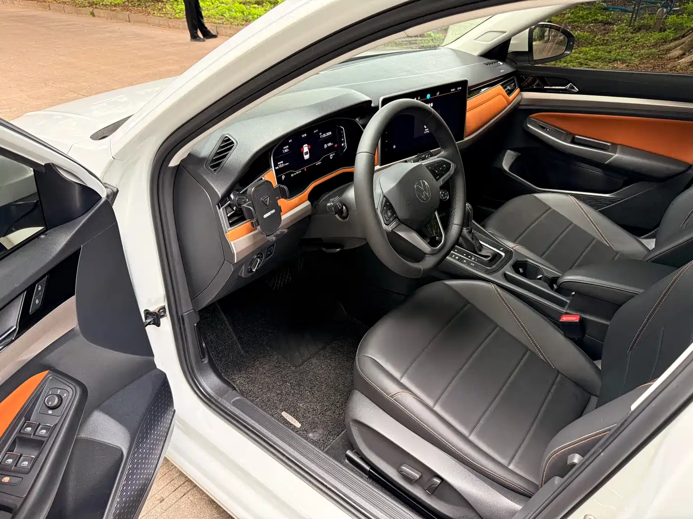 Volkswagen Bora 2023 200TSI DSG Yuexing PRO Edition фото 4