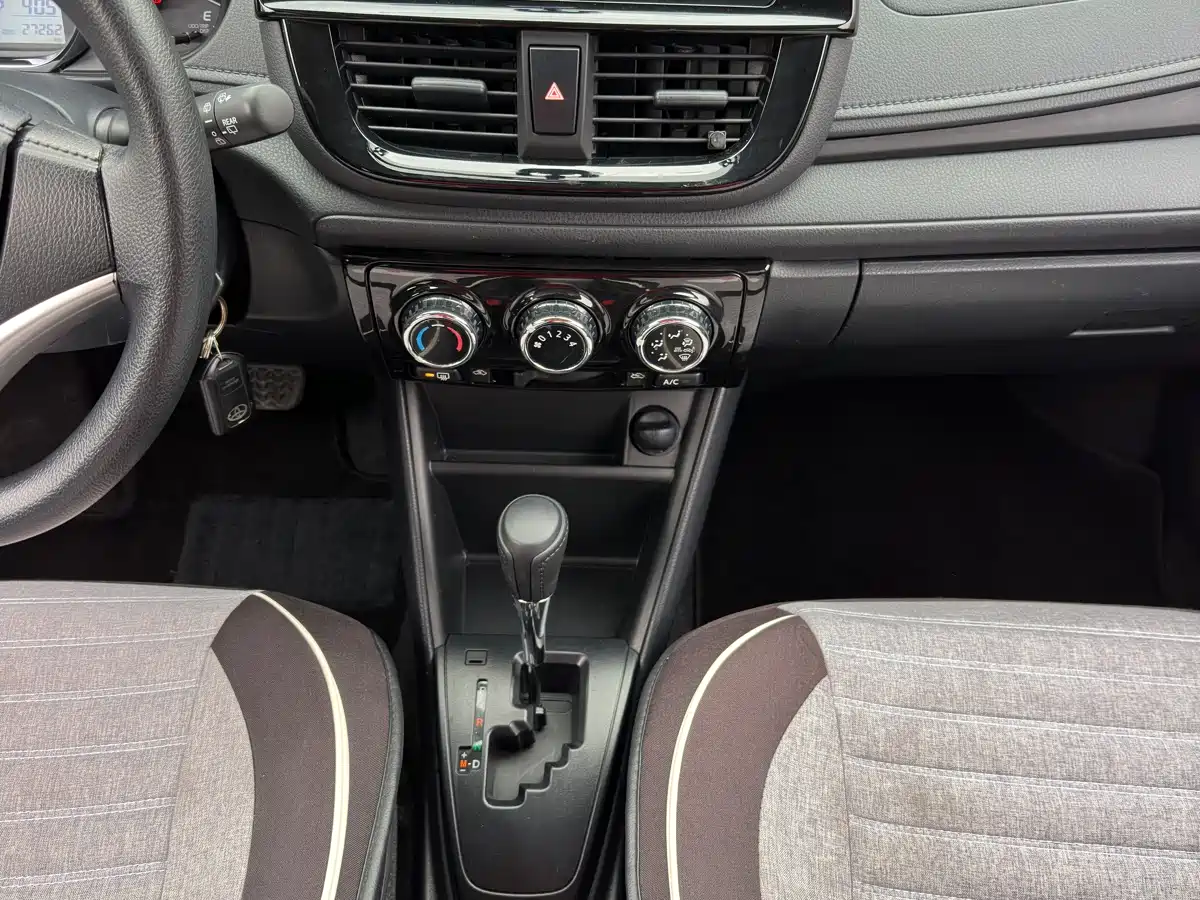 Toyota Vios FS 2021 1.5L CVT Fengchi Edition фото 12