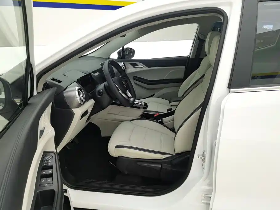 BYD Yuan Pro 2022 2021 401KM Luxury Model