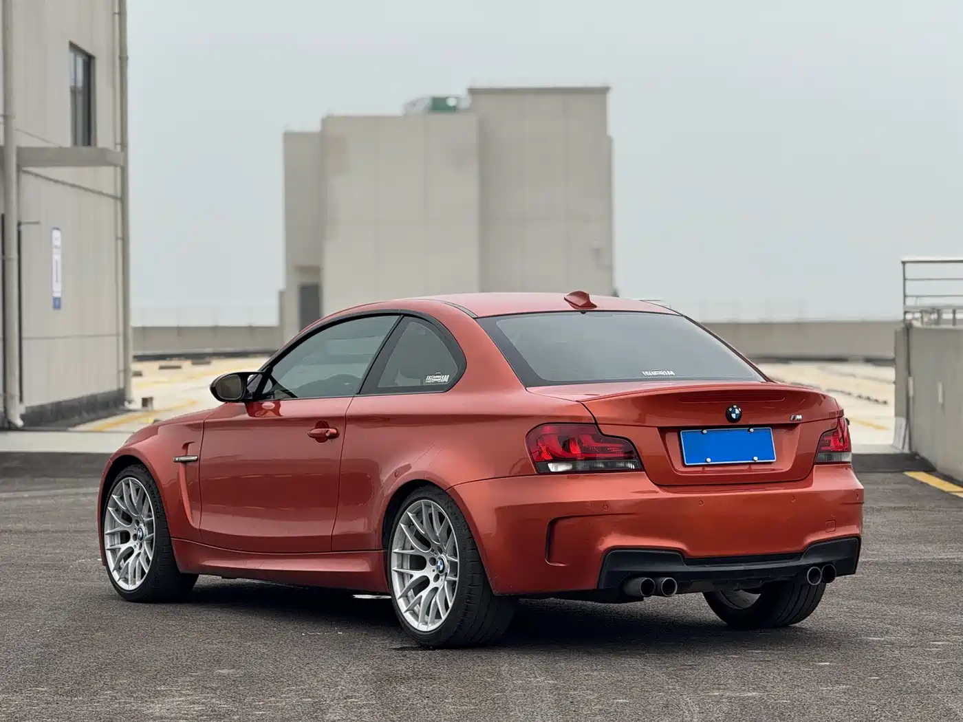 BMW 1 Series M 2011 1M Coupe фото 4