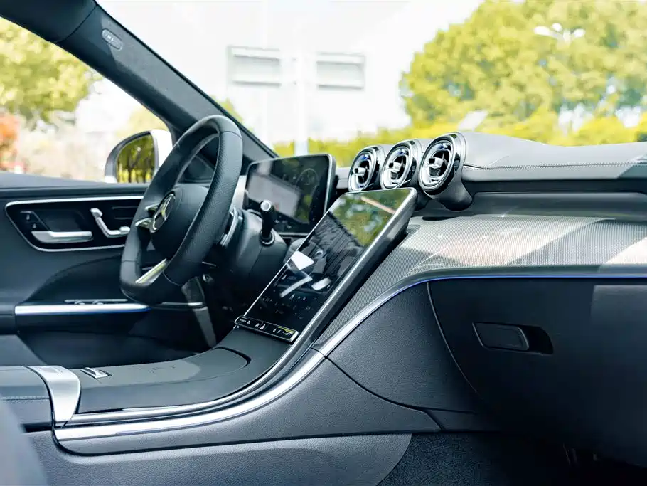 Mercedes-Benz C-Class 2025 Facelift C 260 L Sport Edition фото 15