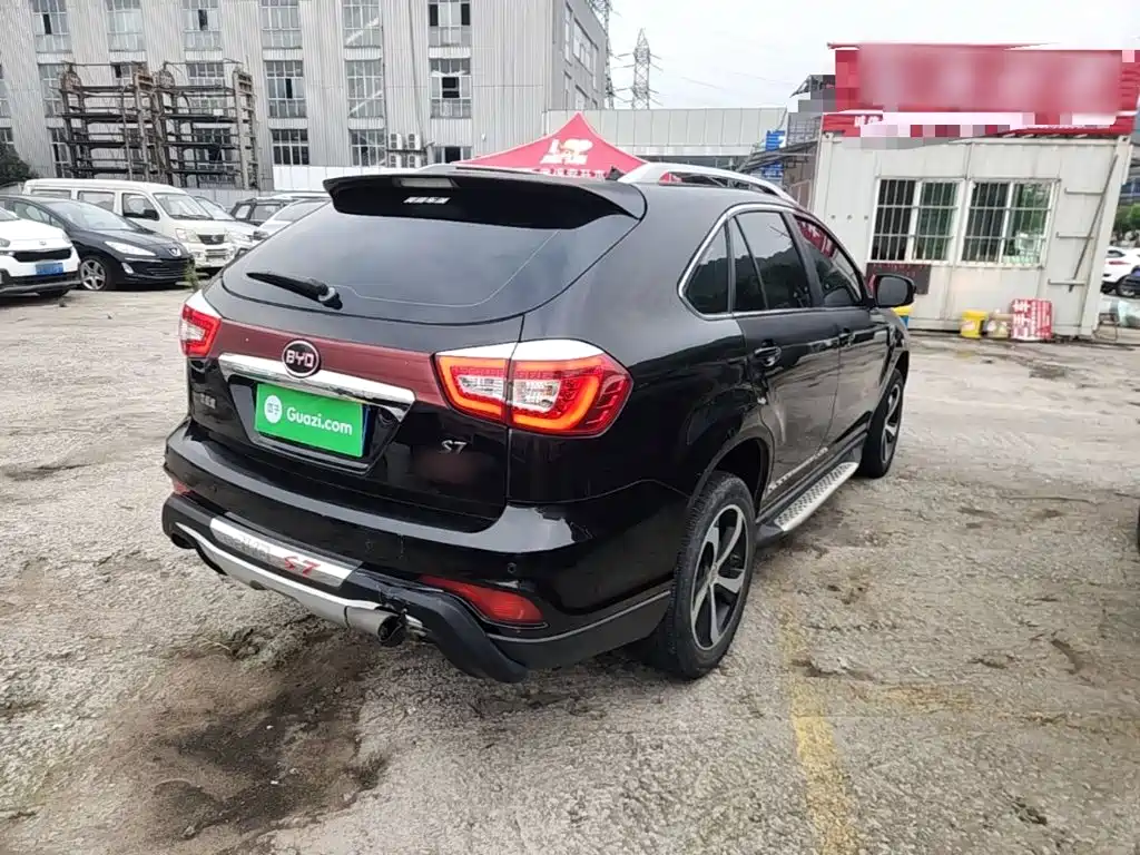 BYD S7 2015 2015 2.0T Automatic Premium