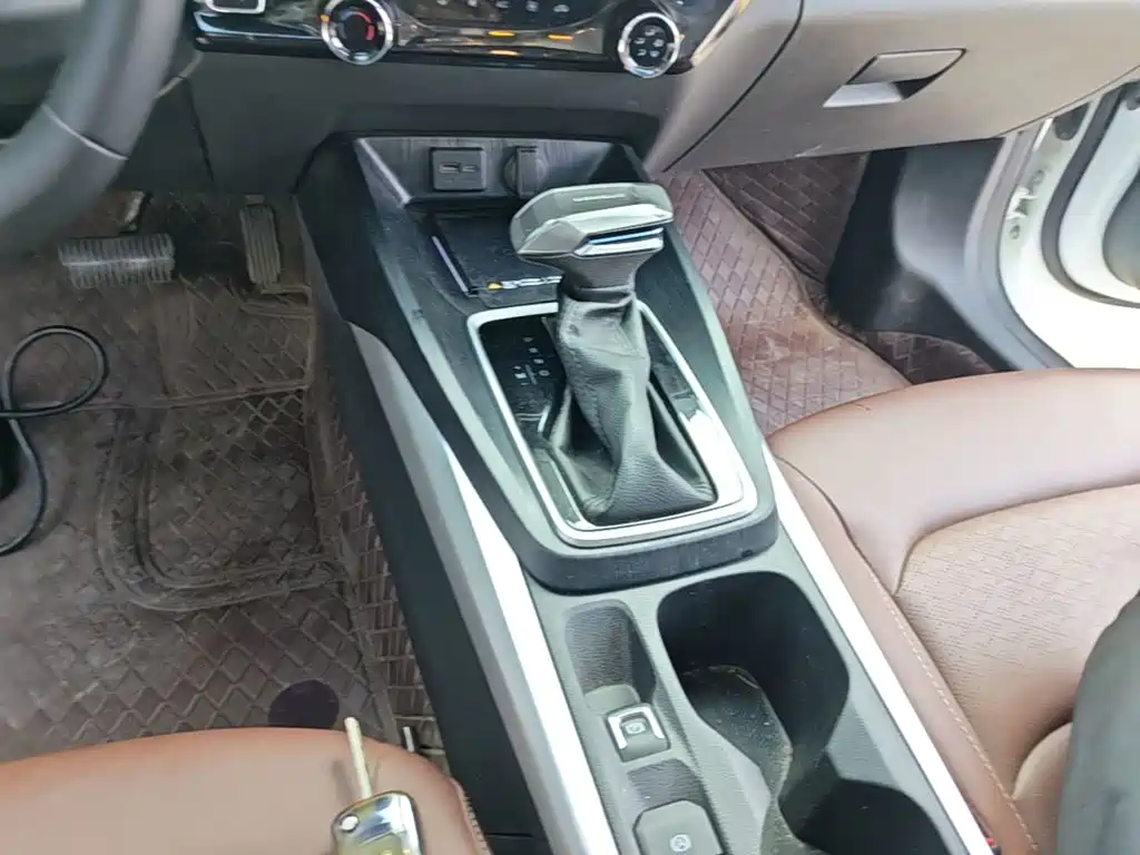 Chevrolet Monza 2024 2024 1.5L Dual-Clutch Delight Edition