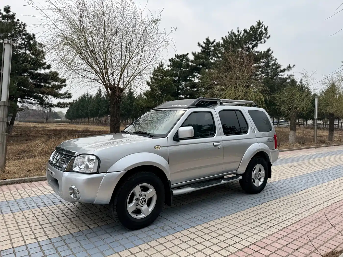 Nissan Paladin 2013 2.4L 4WD Standard (China IV) фото 2