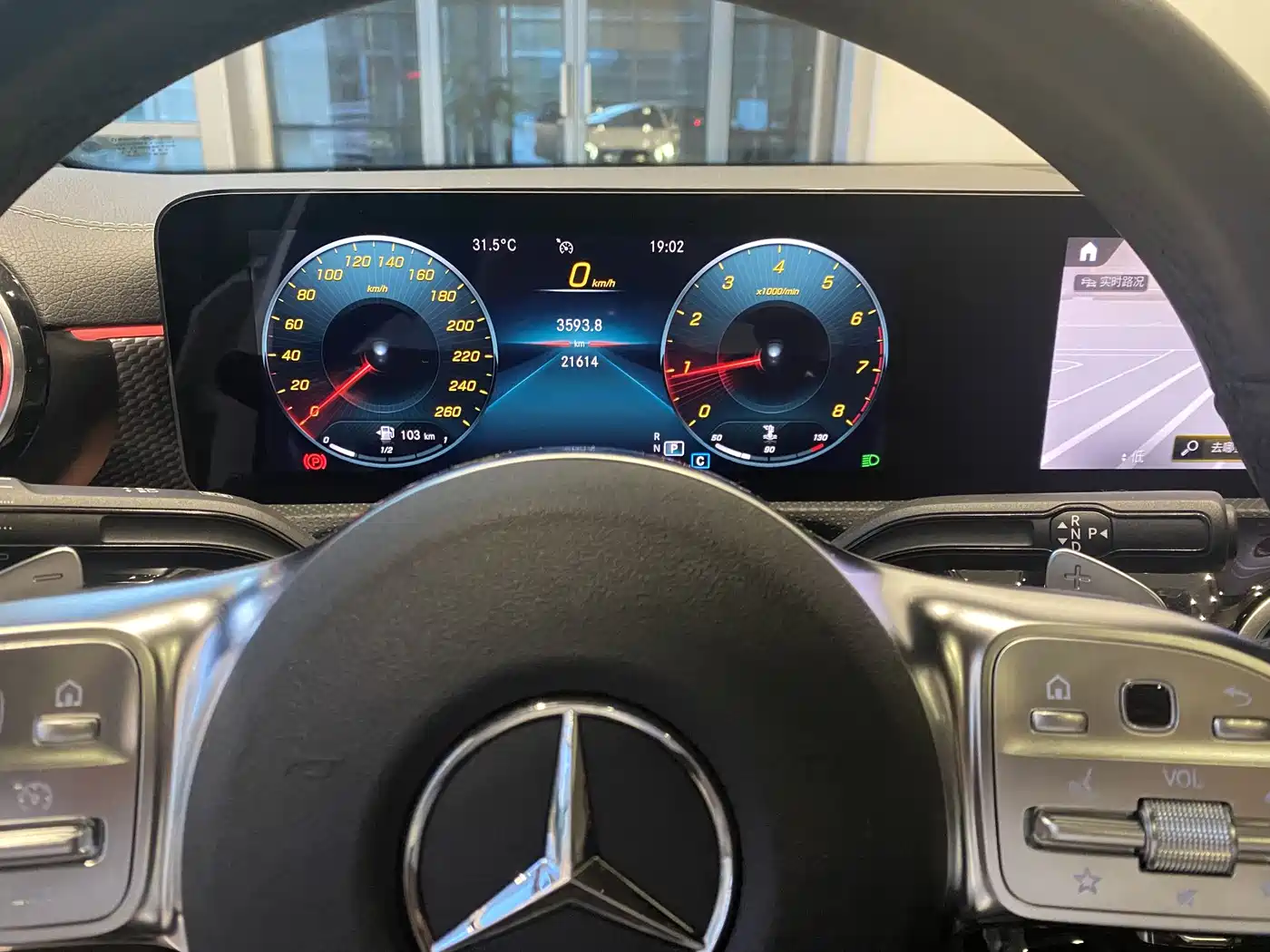 Mercedes-Benz A-Class 2021 A 200 L Sport Sedan Fashion Edition фото 6