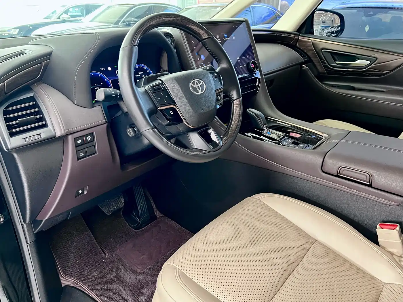 Toyota Alphard 2025 2024 Hybrid 2.5L Ultimate Enjoyment Edition