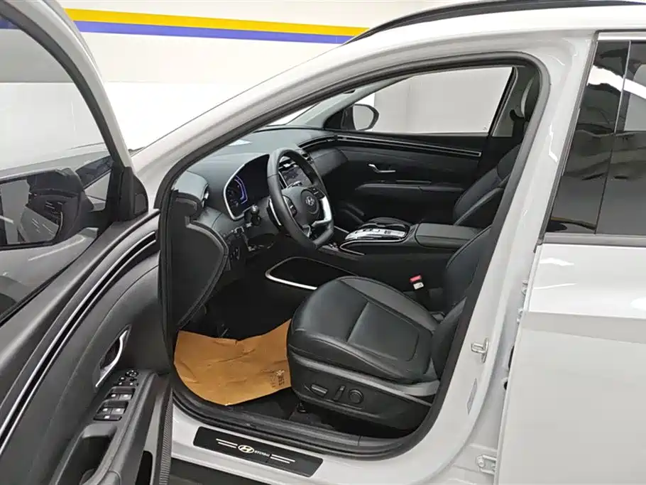 Hyundai Tucson 2023 Tucson L 1.5T Automatic 2WD GLX Elite Edition фото 9