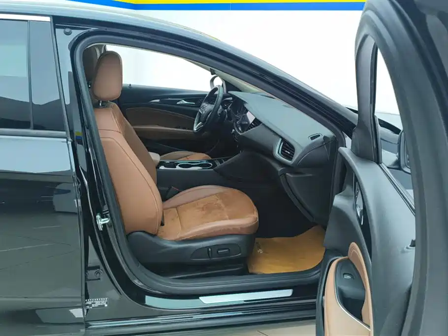 Buick Regal 2024 Model 28T Premium фото 8