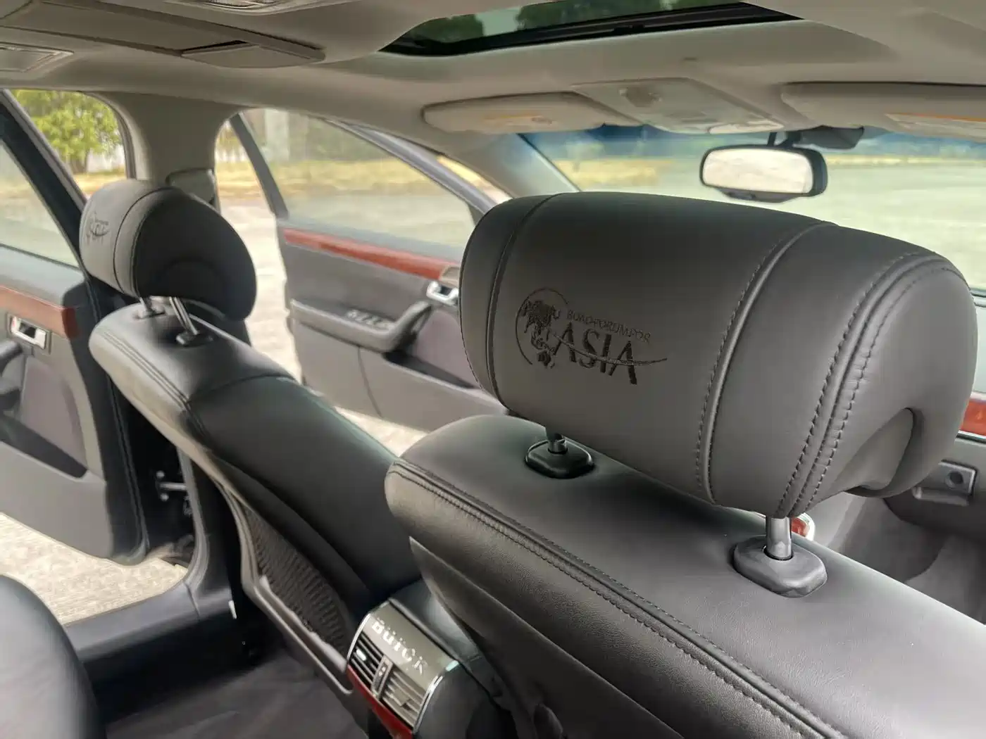 Buick Park Avenue 2013 2011 Boao Forum Commemorative Edition