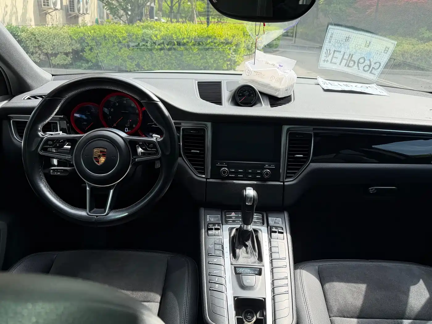Porsche Macan 2017 Macan 2.0T фото 9