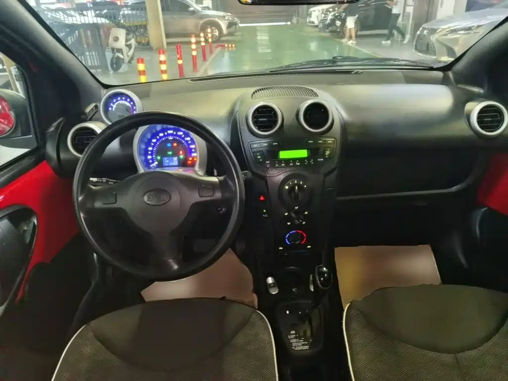 BYD F0 2017 2015 1.0L AMT Xuan Cool Edition