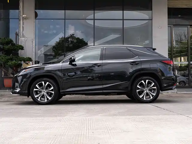 Lexus RX 2020 Facelift 300 AWD Elegance Edition — фото 4