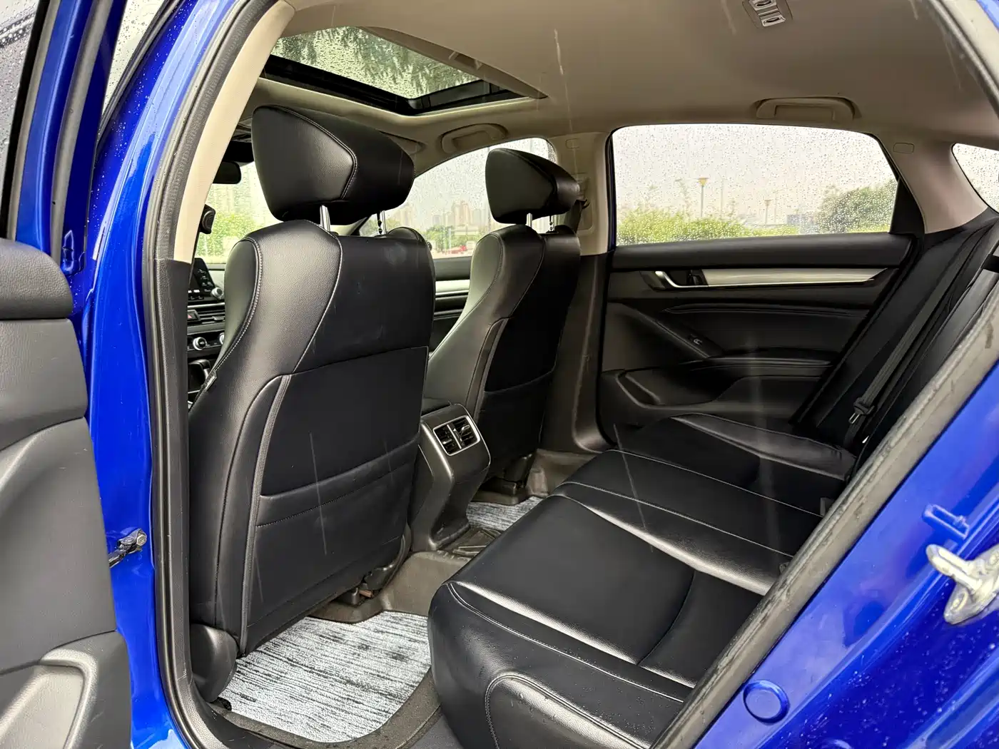 Фото 5 - Honda Accord