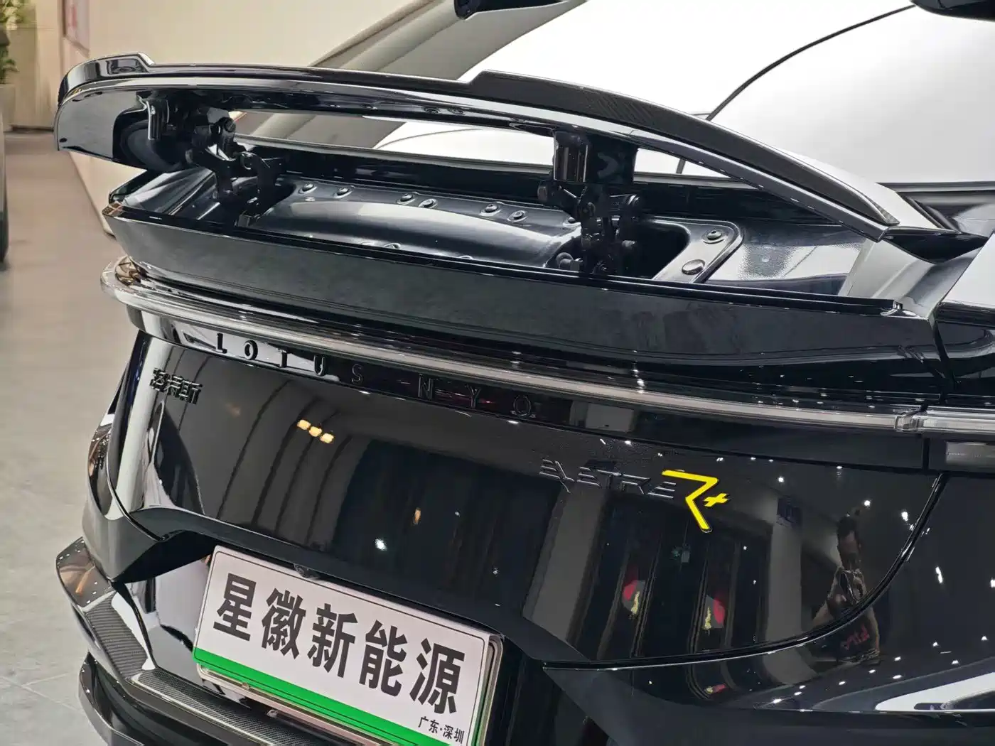 Lotus Cars ELETRE 2023 ELETRE R+ фото 23
