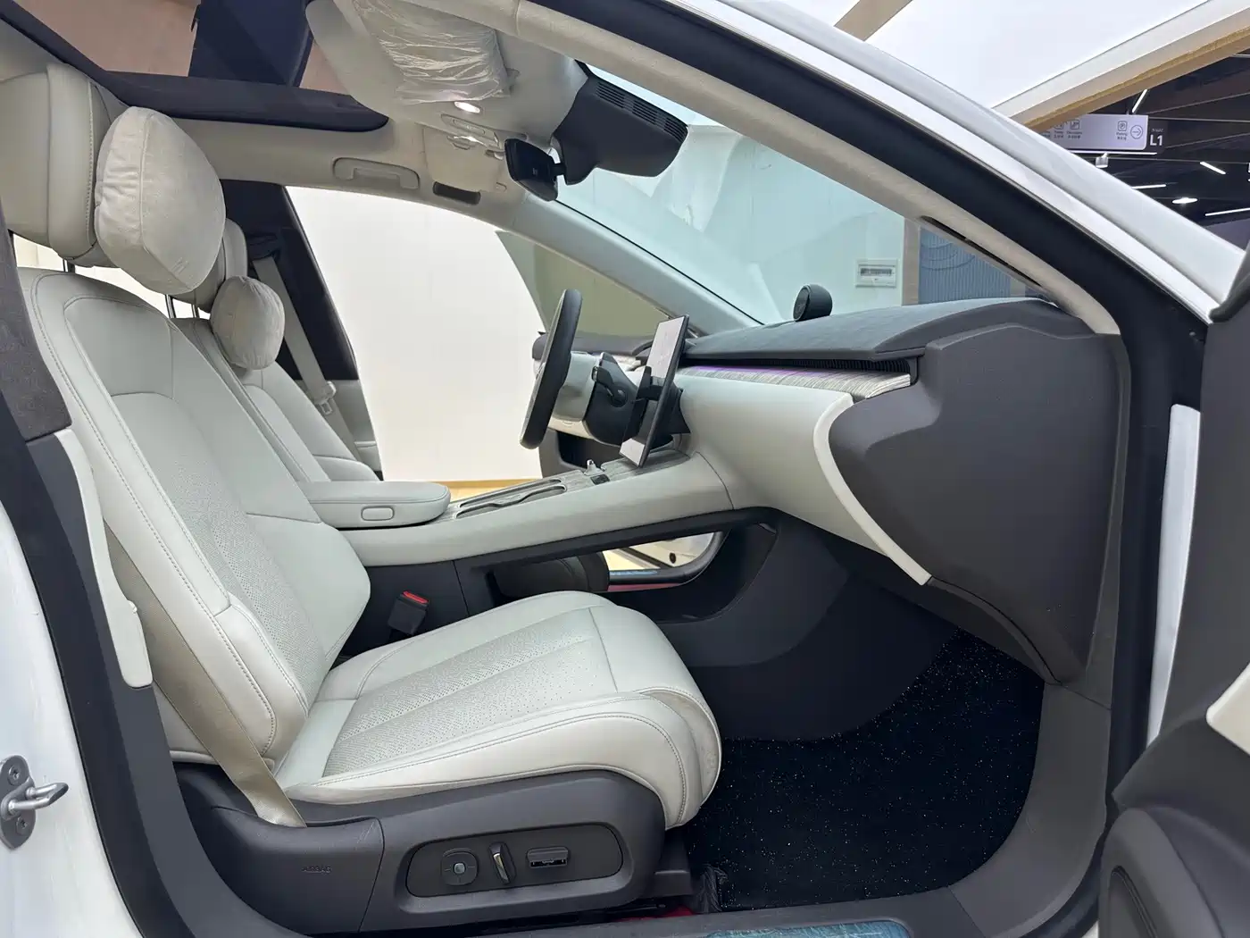 NIO ET7 2024 2024 75kWh Executive Edition