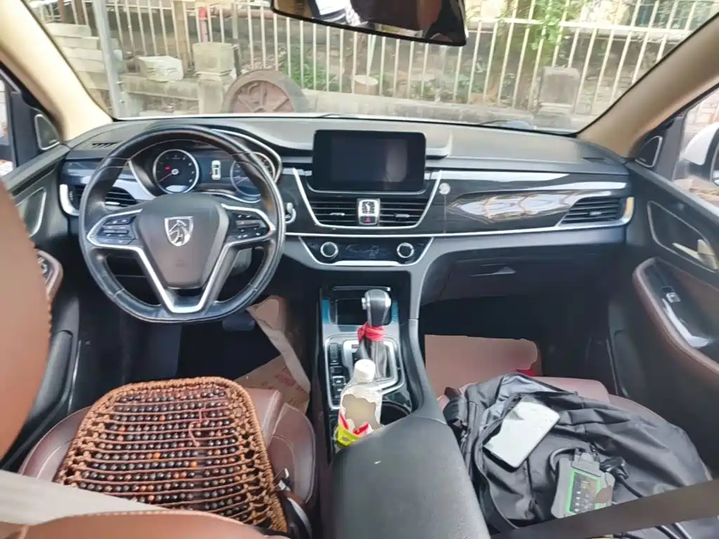 Baojun 560 2018 2017 1.5T DCT Flagship Model