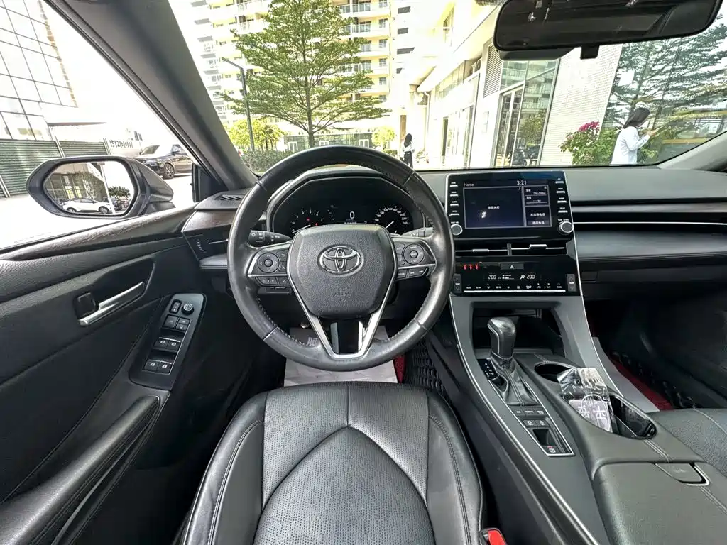 Toyota Avalon 2021 2.5L Luxury Edition фото 17