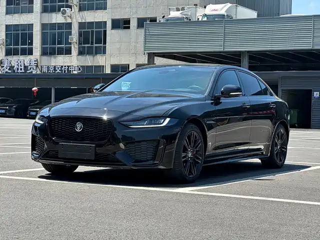 Jaguar Jaguar XEL 2025 2.0T 250PS R-DYNAMIC 90th Anniversary Edition