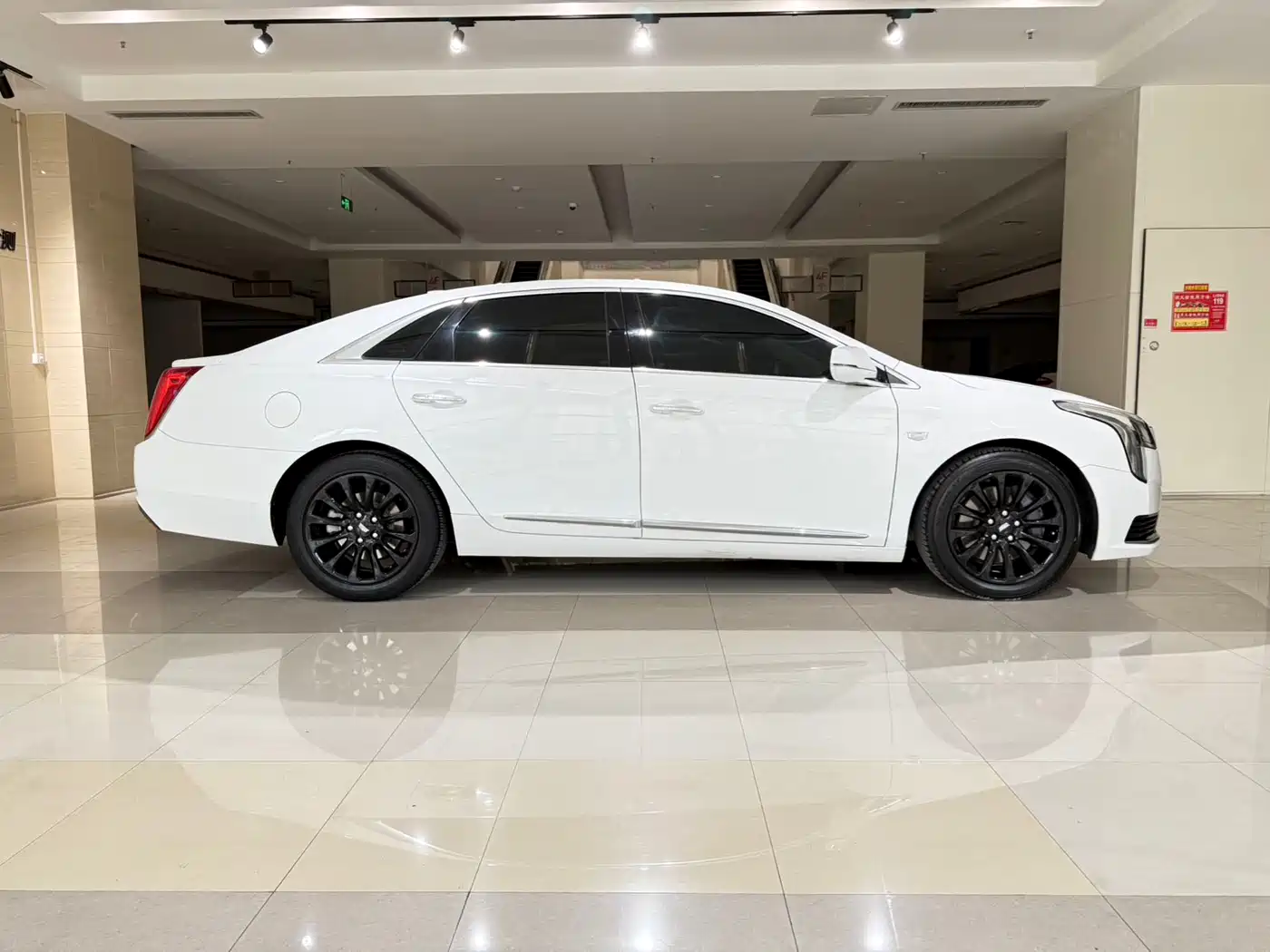 Cadillac XTS 2018 28T Technology фото 7
