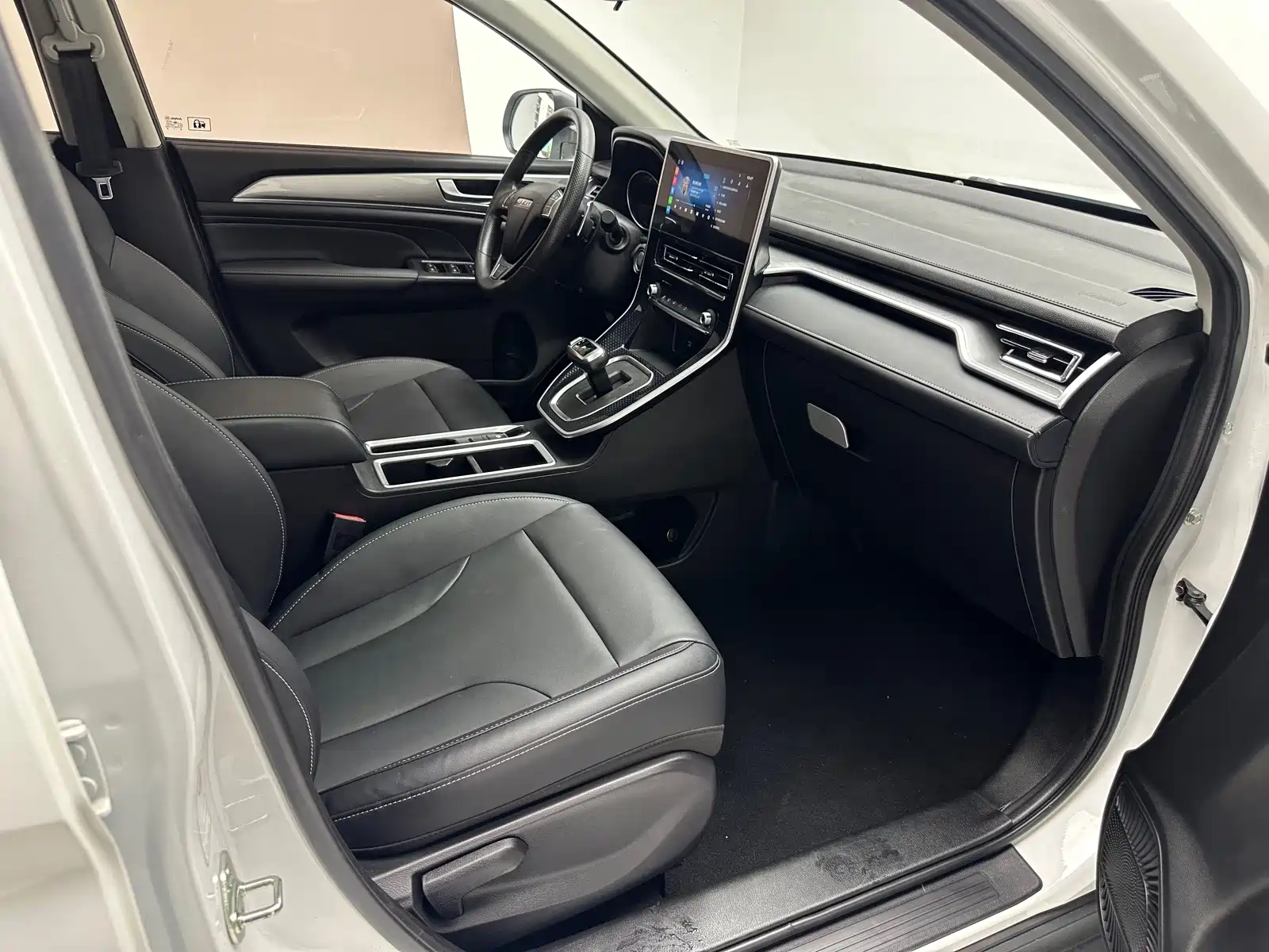 Фото 15 - Haval M6