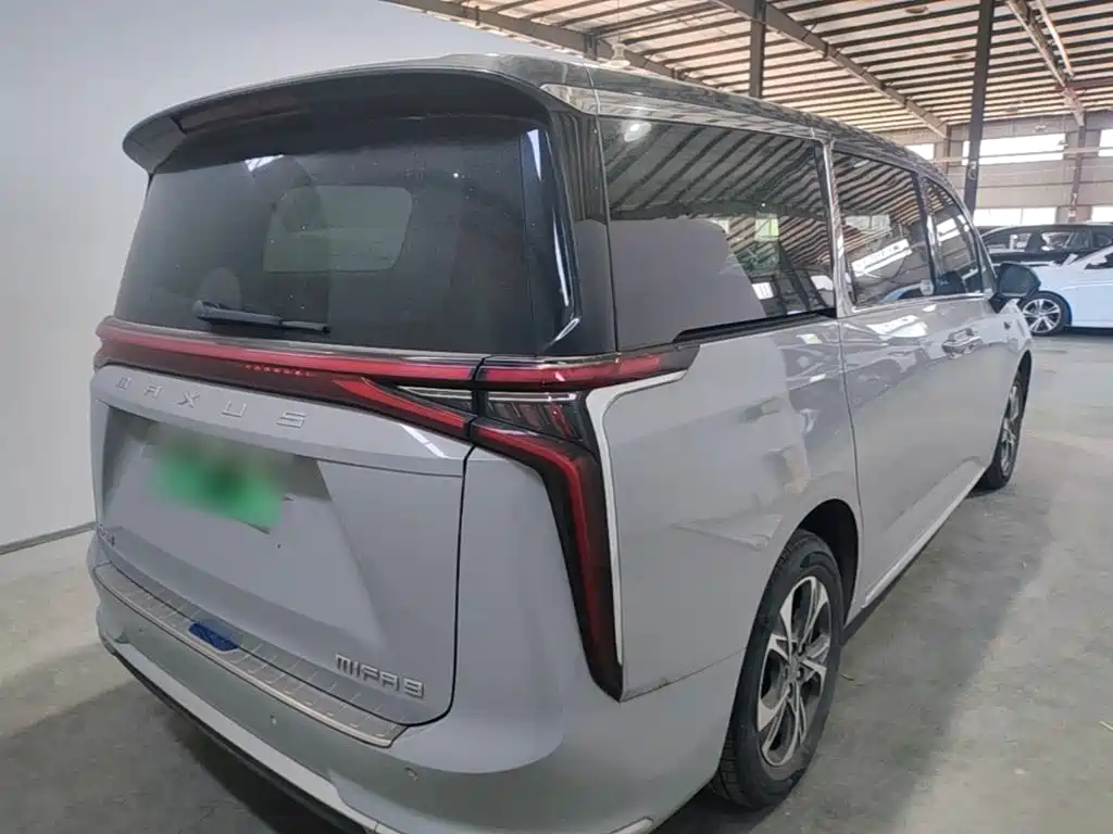 SAIC Maxus Dajia 9 2023 2022 Long Range Grassland 7-Seater