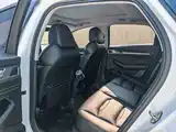 Фото 6 - Geely Preface