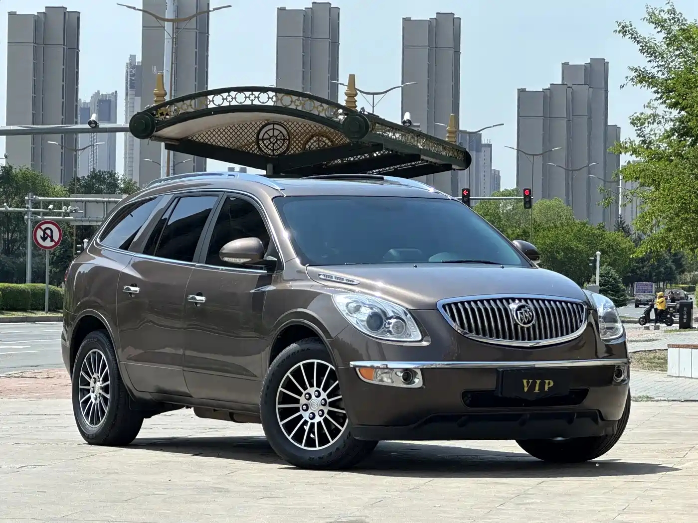 Buick Enclave 2010 3.6L Elite Edition фото 3