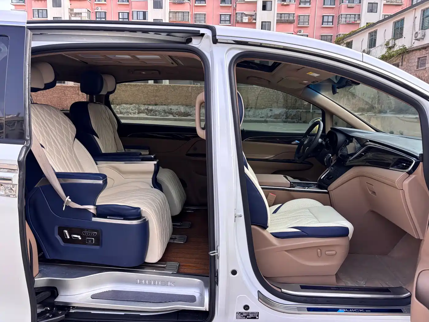 Buick GL8 2017 ES 28T Premium China V фото 11