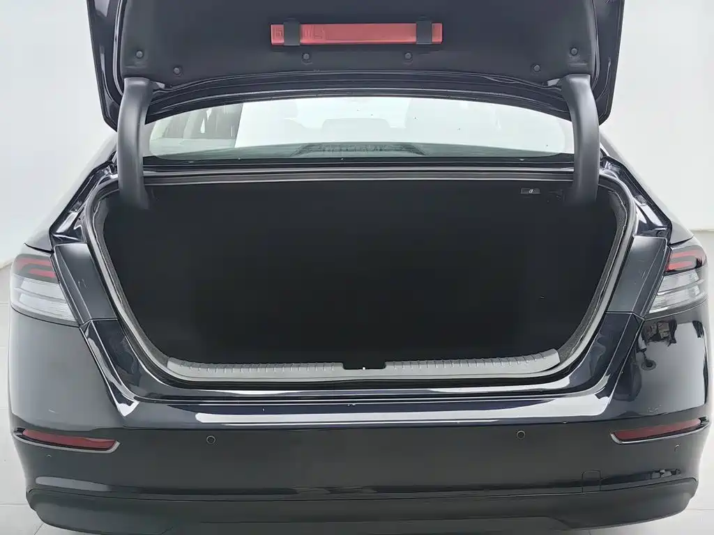 Photo 16 - Honda Accord