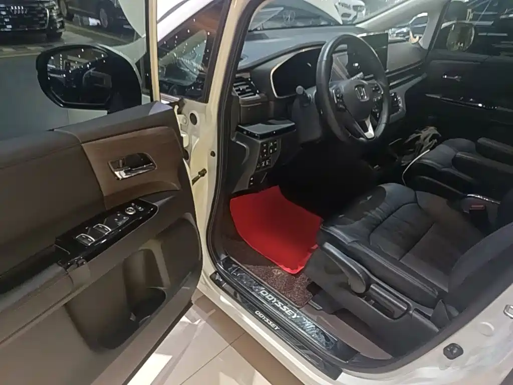 Honda Odyssey 2024 2024 2.0L e:HEV Sharp·Smart Edition