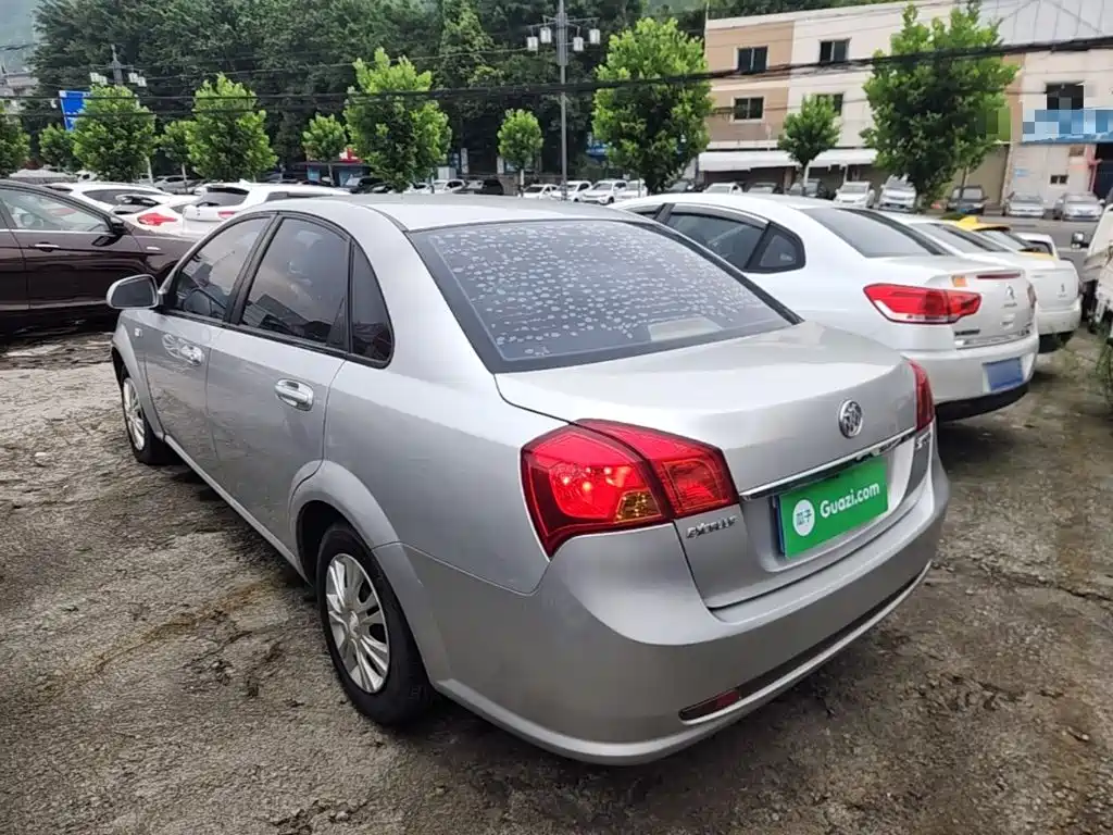 Фото 5 - Buick Excelle