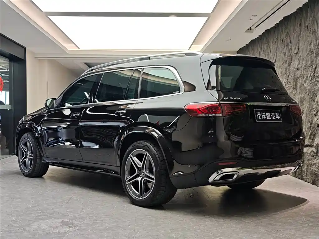 MERCEDES-BENZ GLS