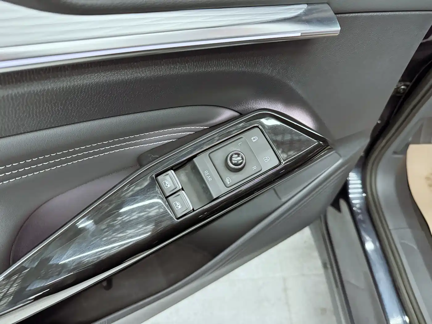 VOLKSWAGEN ID.4 CROZZ