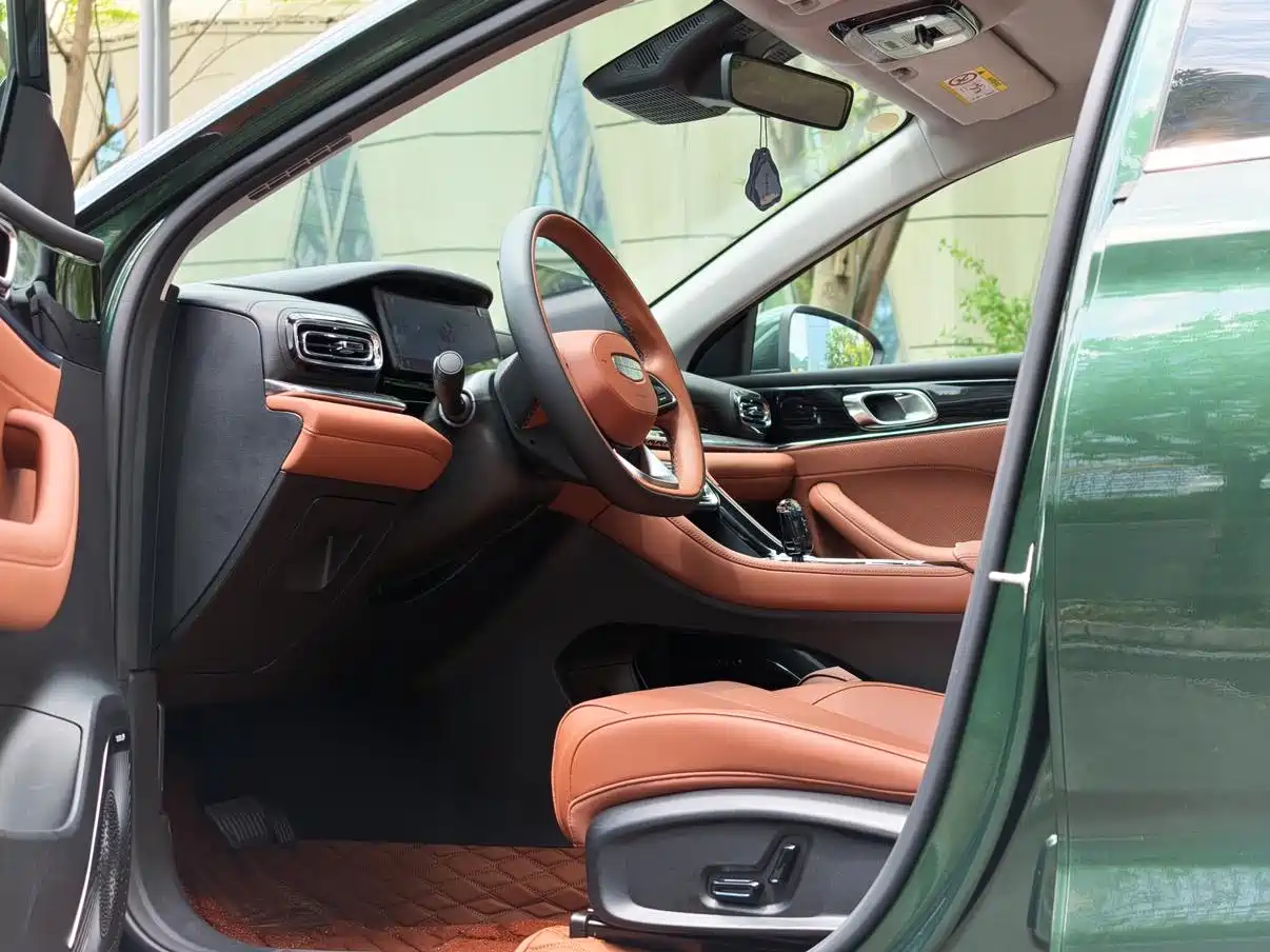 Photo 8 - Geely Emgrand