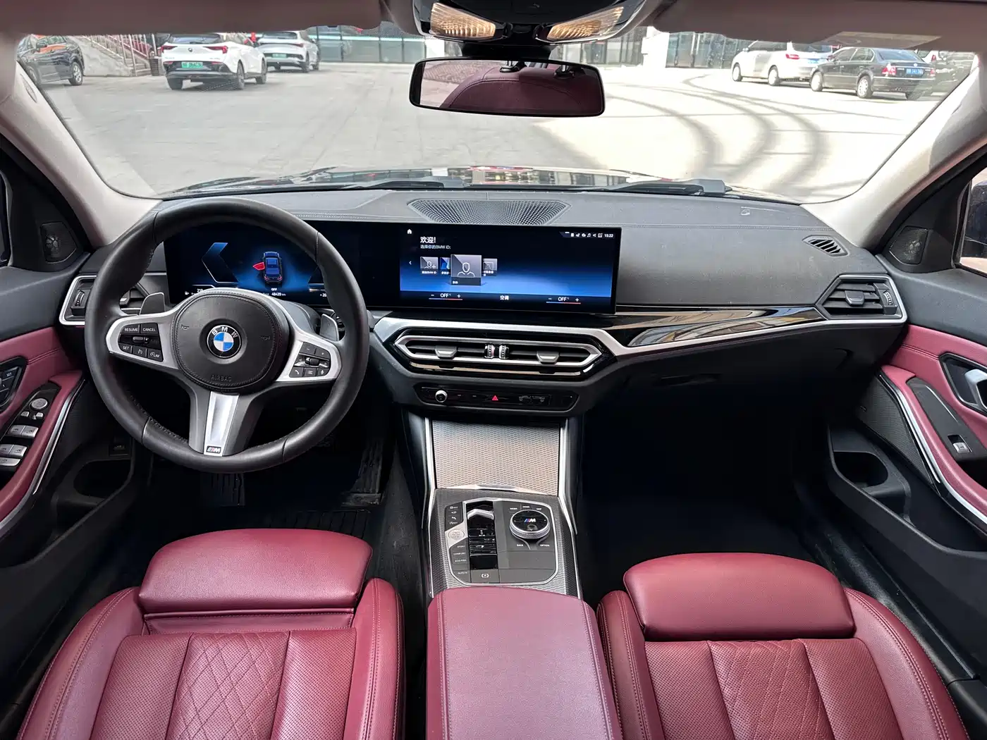 BMW 3 Series 2023 325Li M Sport Black Night Package фото 6