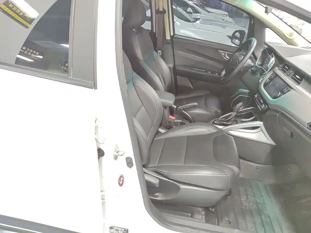 Geely Vision X3 2017 2017 1.5L Automatic Elite