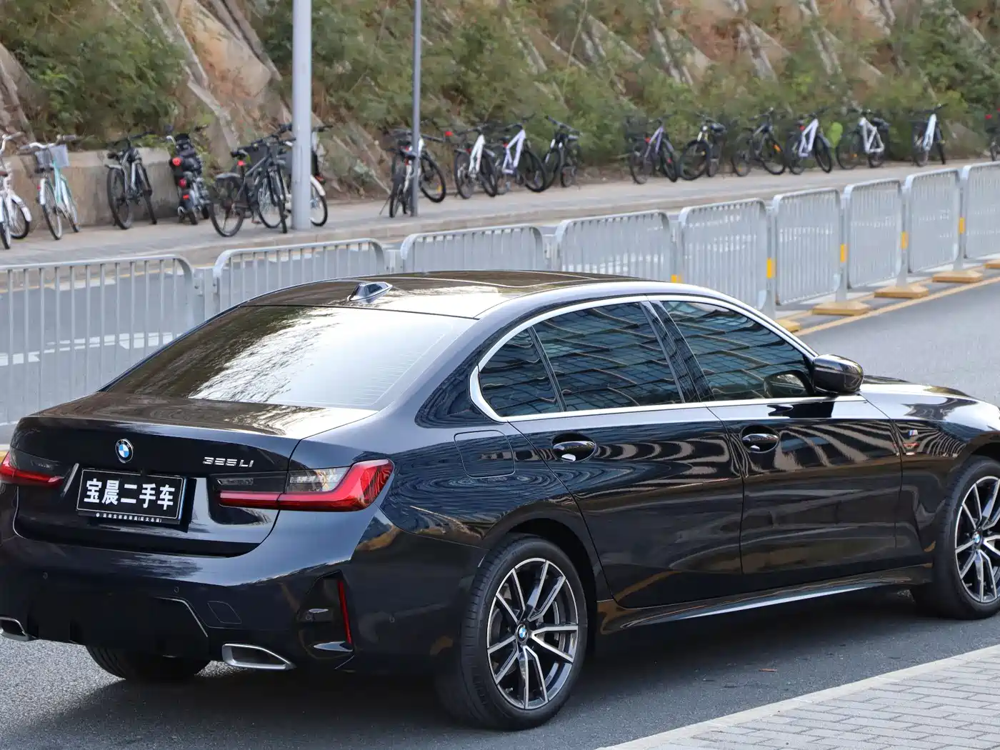 BMW 3 Series 2025 325Li M Sport Package фото 6