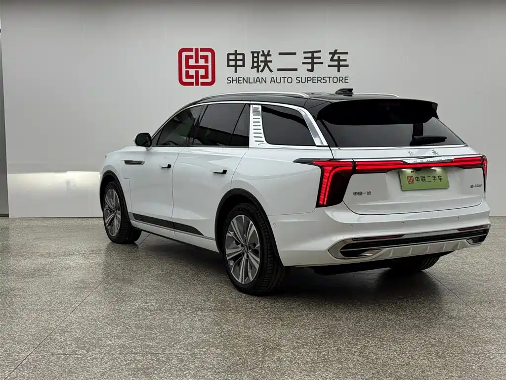 Hongqi E-HS9 2022 660km Qi Chang Edition (6-seater) фото 3