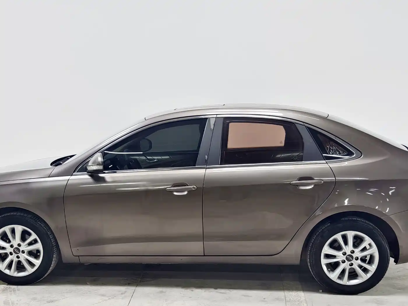 Chery Arrizo 7 2015 2015 1.6L Manual Zhishang Edition