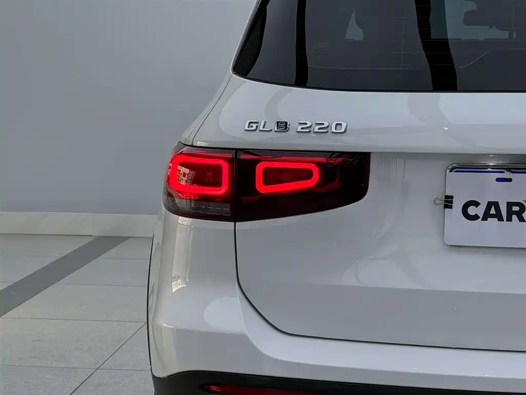 Mercedes-Benz GLB 2023 GLB 220 Style фото 8