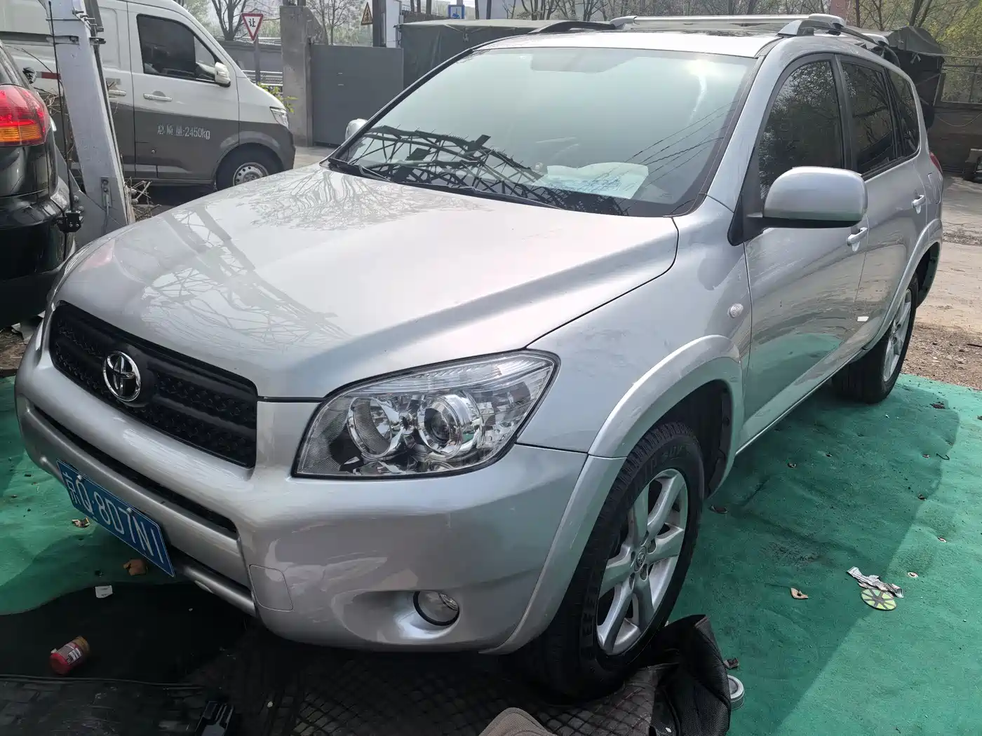 Toyota RAV4 (Import) 2006 2.4 Luxury