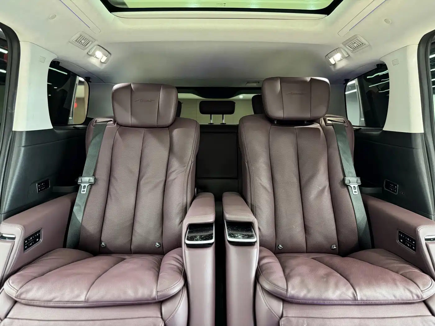 Buick Century 2025 2025 2.0T 7-Seater World Edition