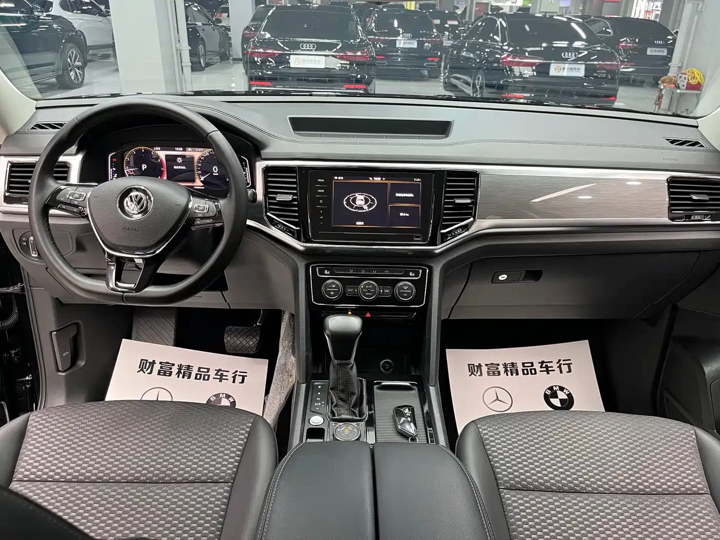 Volkswagen Teramont 2020 380TSI 4WD Comfort China VI фото 10