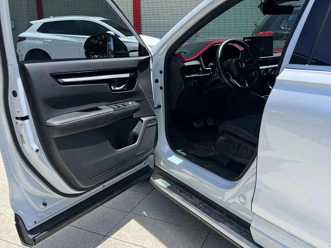 Фото 8 - Honda CR-V New Energy