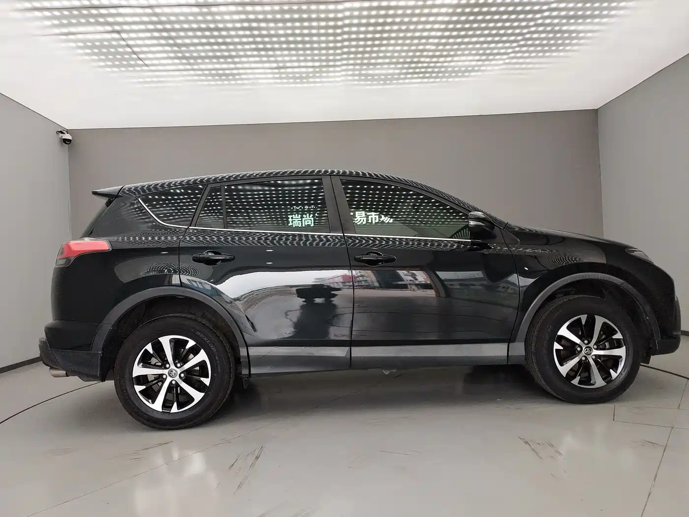 Toyota RAV4 Rongfang 2016 2.0L CVT 2WD Urban (China V) фото 9