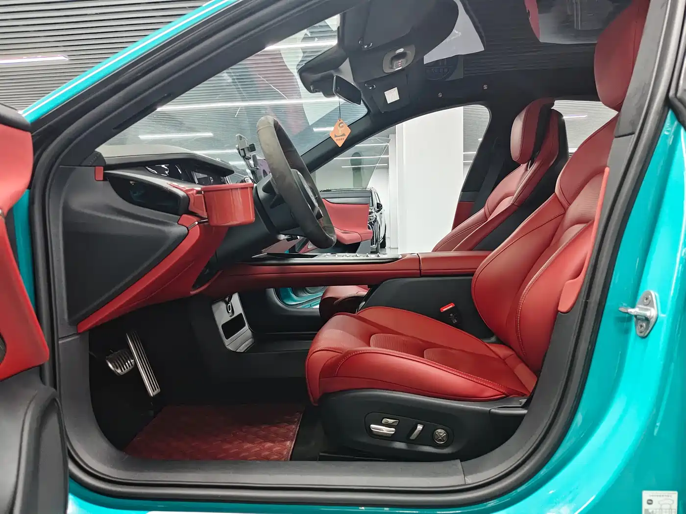 Xiaomi Auto Xiaomi SU7 2024 AWD Extended Range Advanced Smart Driving Max Edition фото 4