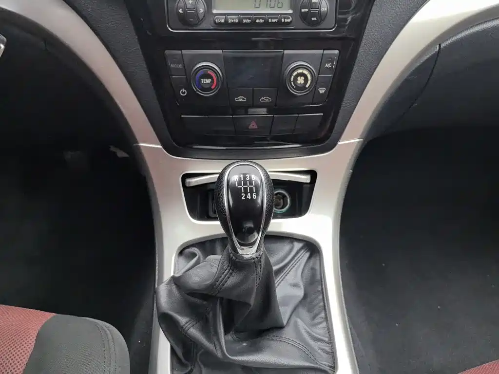 Dongfeng Yufeng P16 2017 2017 1.9T 2WD Comfort Extended D19TCIE2