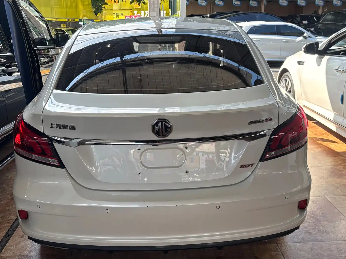 MG MG6 2017 2017 20T Automatic Luxury Smart Connect Version (China V)