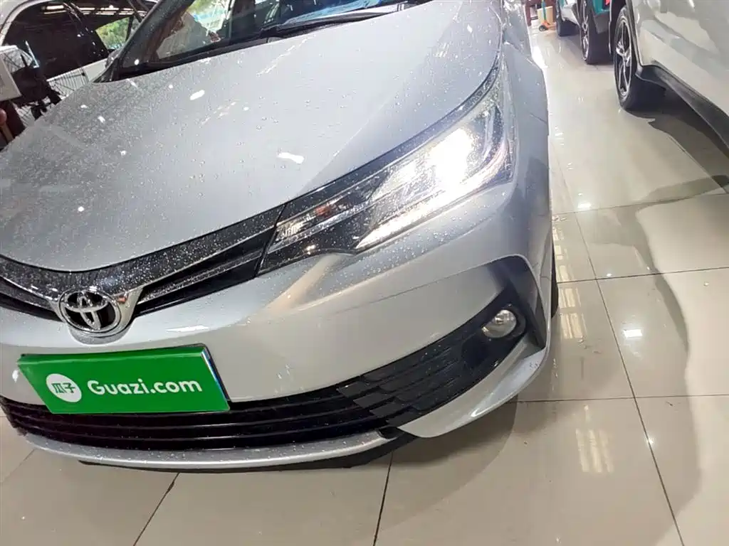 Toyota Corolla 2018 1.2T S-CVT GL-i Smart Shine Edition фото 24