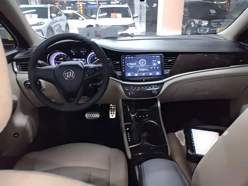 Buick Verano 2018 Sedan 15S Automatic Progressive фото 10
